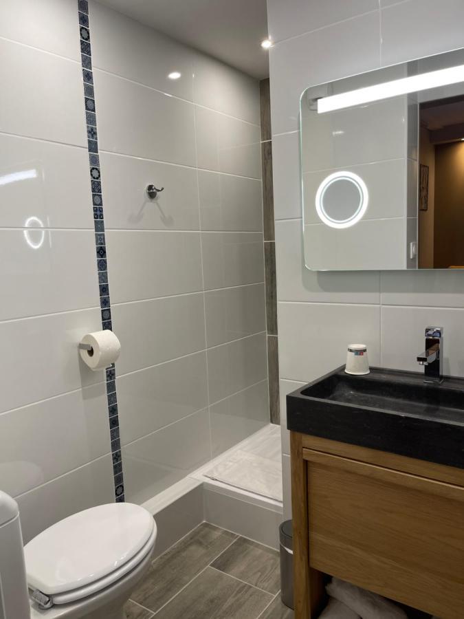 Cit'Hotel Le Welcome Moutiers  Exterior photo
