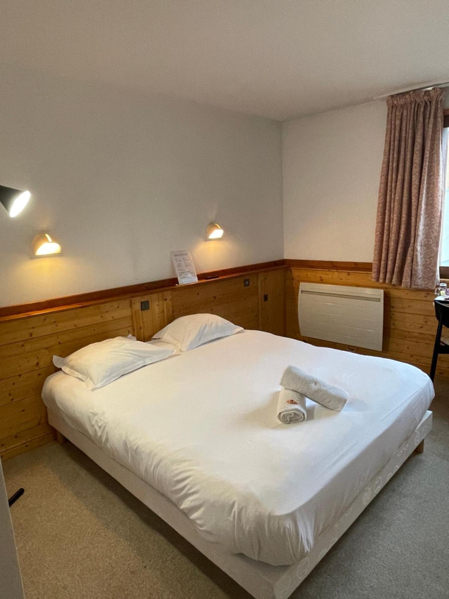 Cit'Hotel Le Welcome Moutiers  Exterior photo